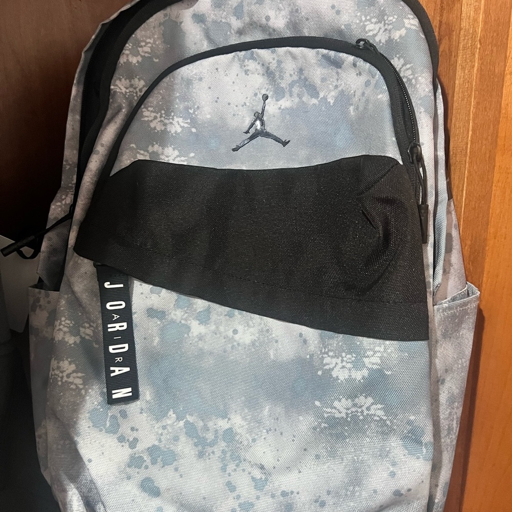 Jordan full size back pack